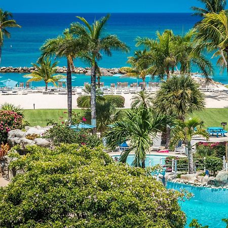 Margaritaville Beach Resort Grand Cayman George Town Exterior foto