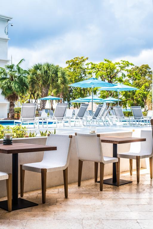 Margaritaville Beach Resort Grand Cayman George Town Exterior foto