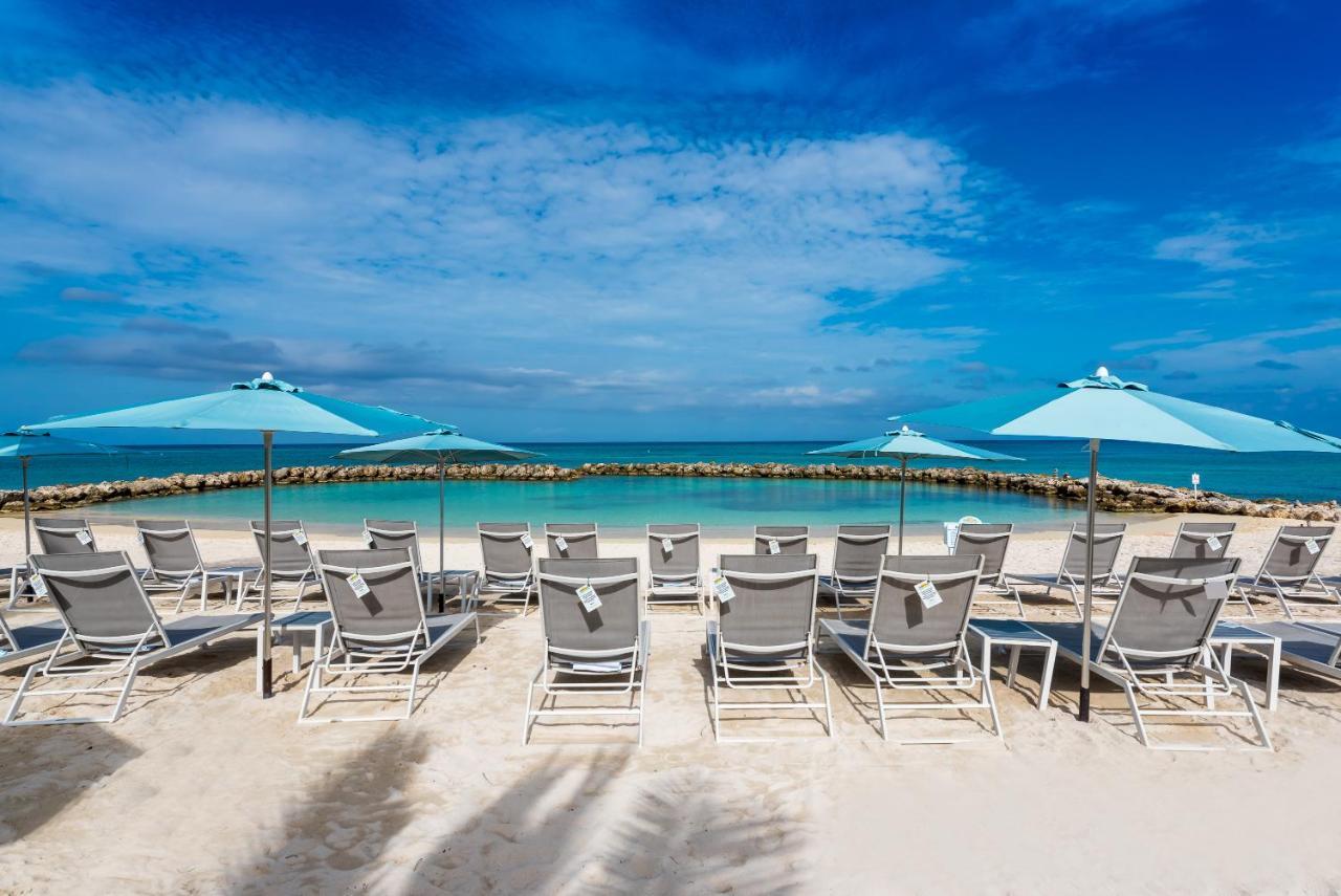 Margaritaville Beach Resort Grand Cayman George Town Exterior foto