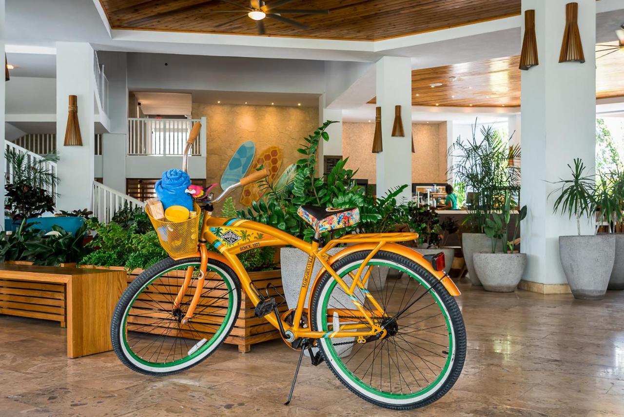 Margaritaville Beach Resort Grand Cayman George Town Exterior foto